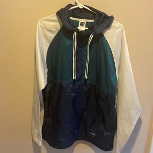 VINTAGE THE NORTHFACE HOODED WINDBREAKER. Like new.
